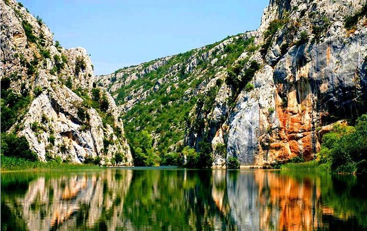 Готель Krkahaus Лозовац Екстер'єр фото